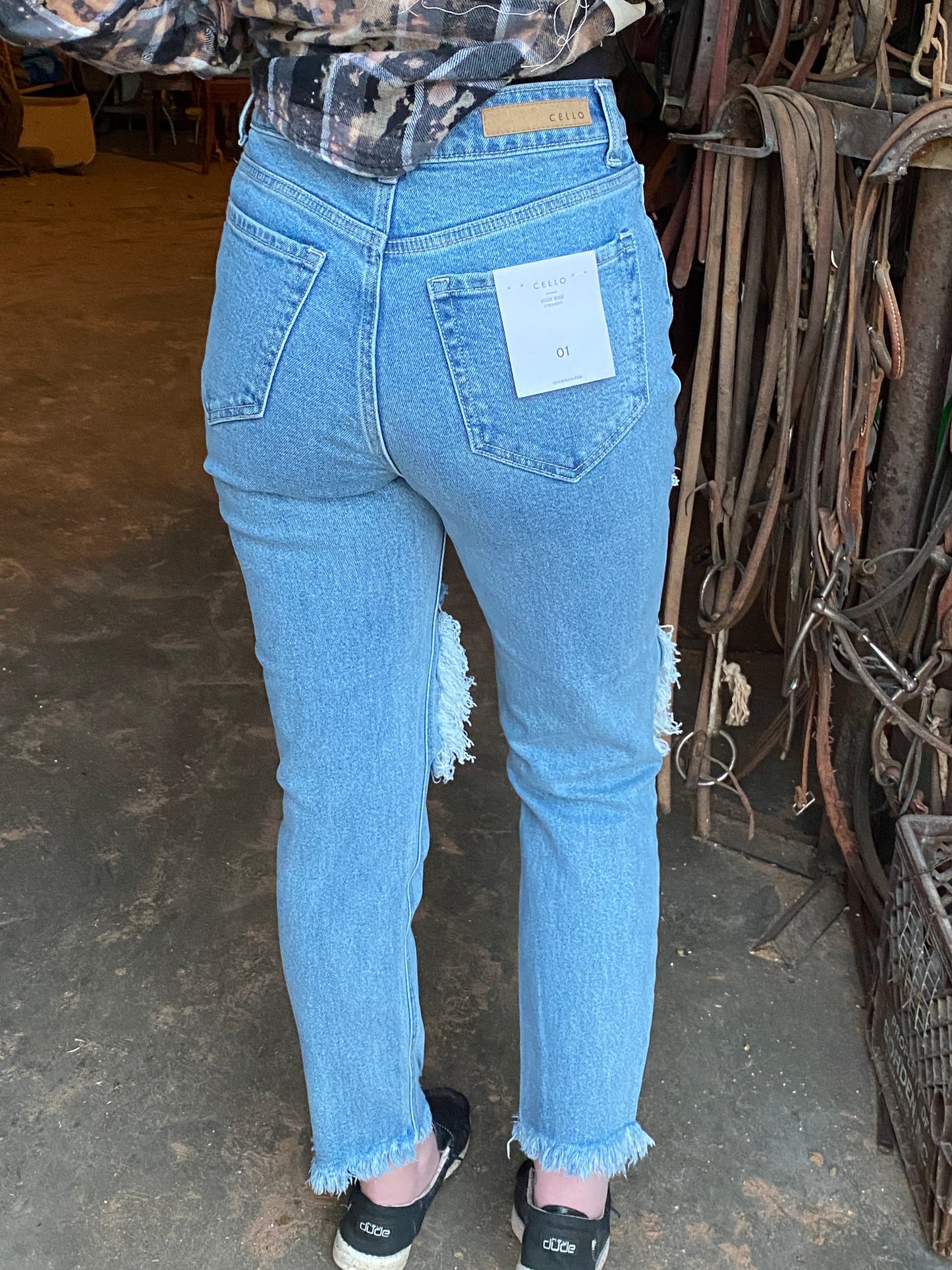 Straight Legged Distressed High Waisted Crop Jean with Frayed Ends